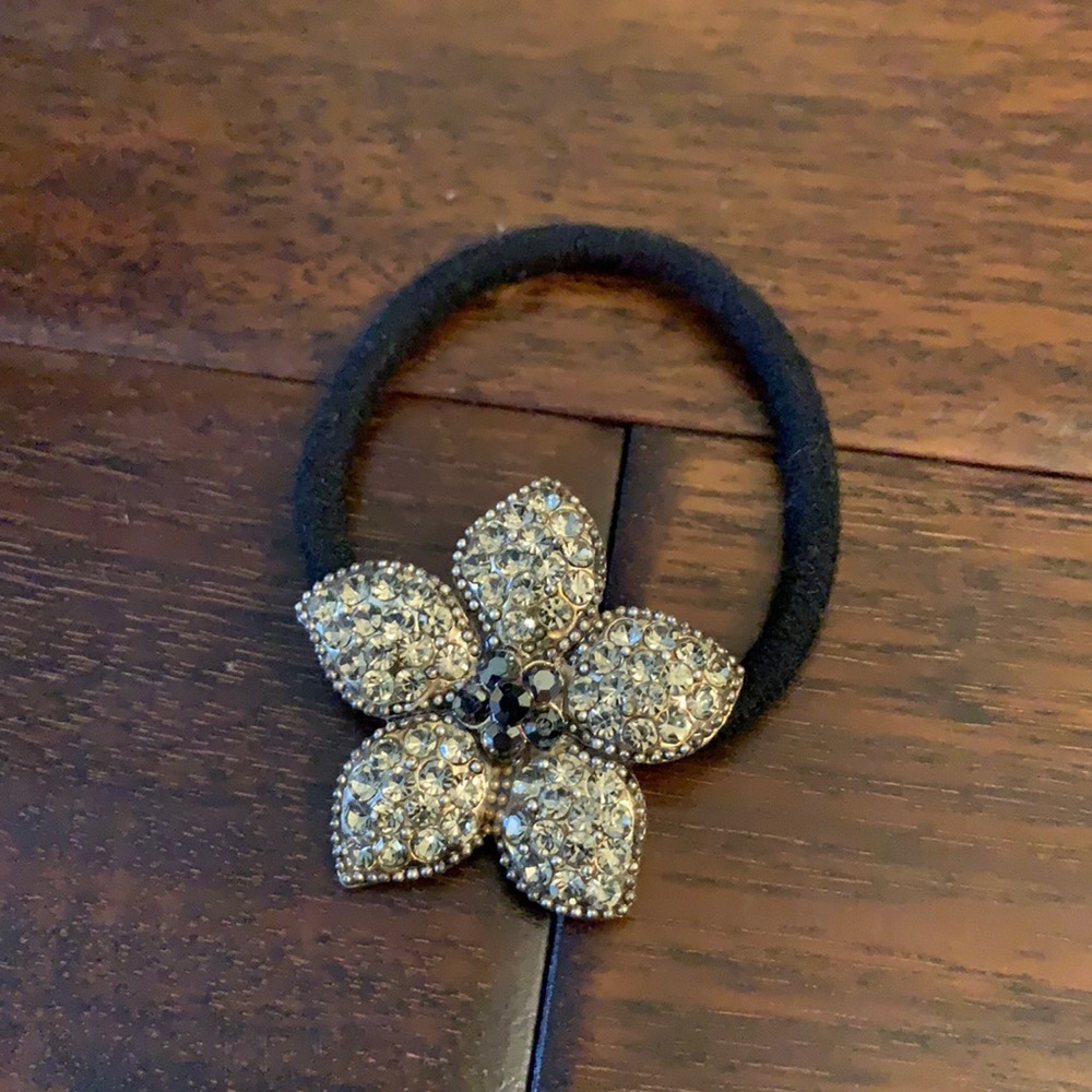 Hair Tie with Sparkly Flower
